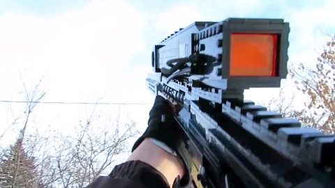 CoD: ゴースト: レゴで作られたDLC武器“Maverick”のクオリティが凄い!